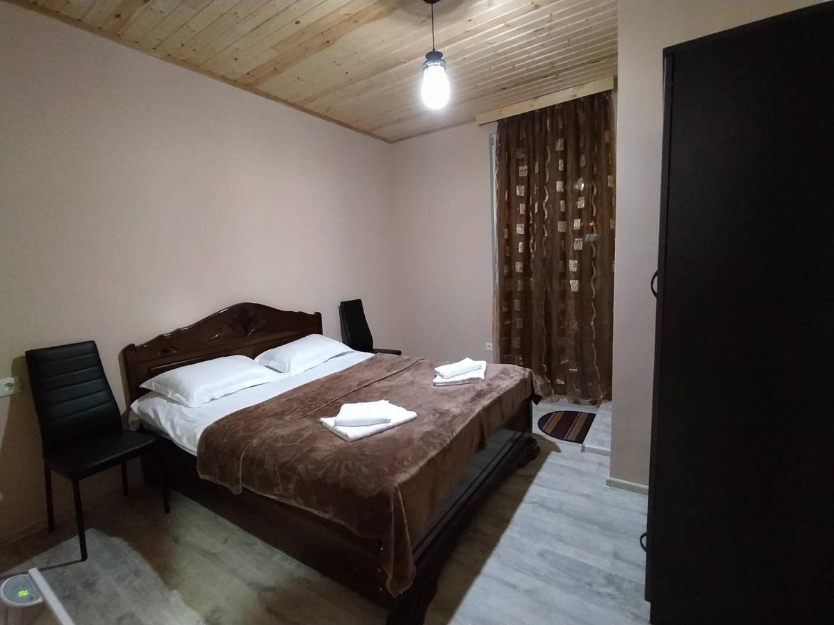 Tetne Qor Guesthouse Mestia Exterior photo
